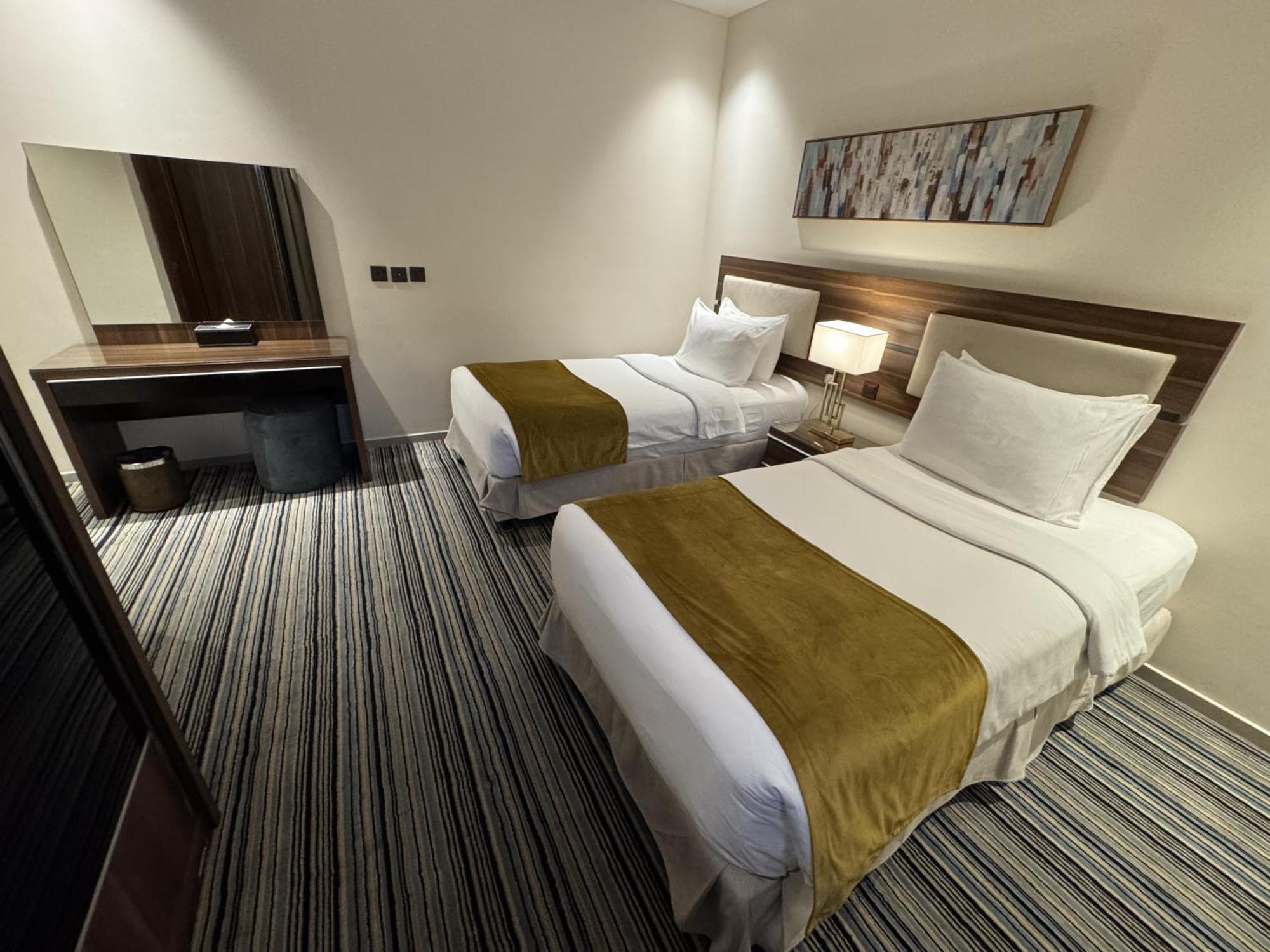Friesian Hotel Suites Yidda Exterior foto